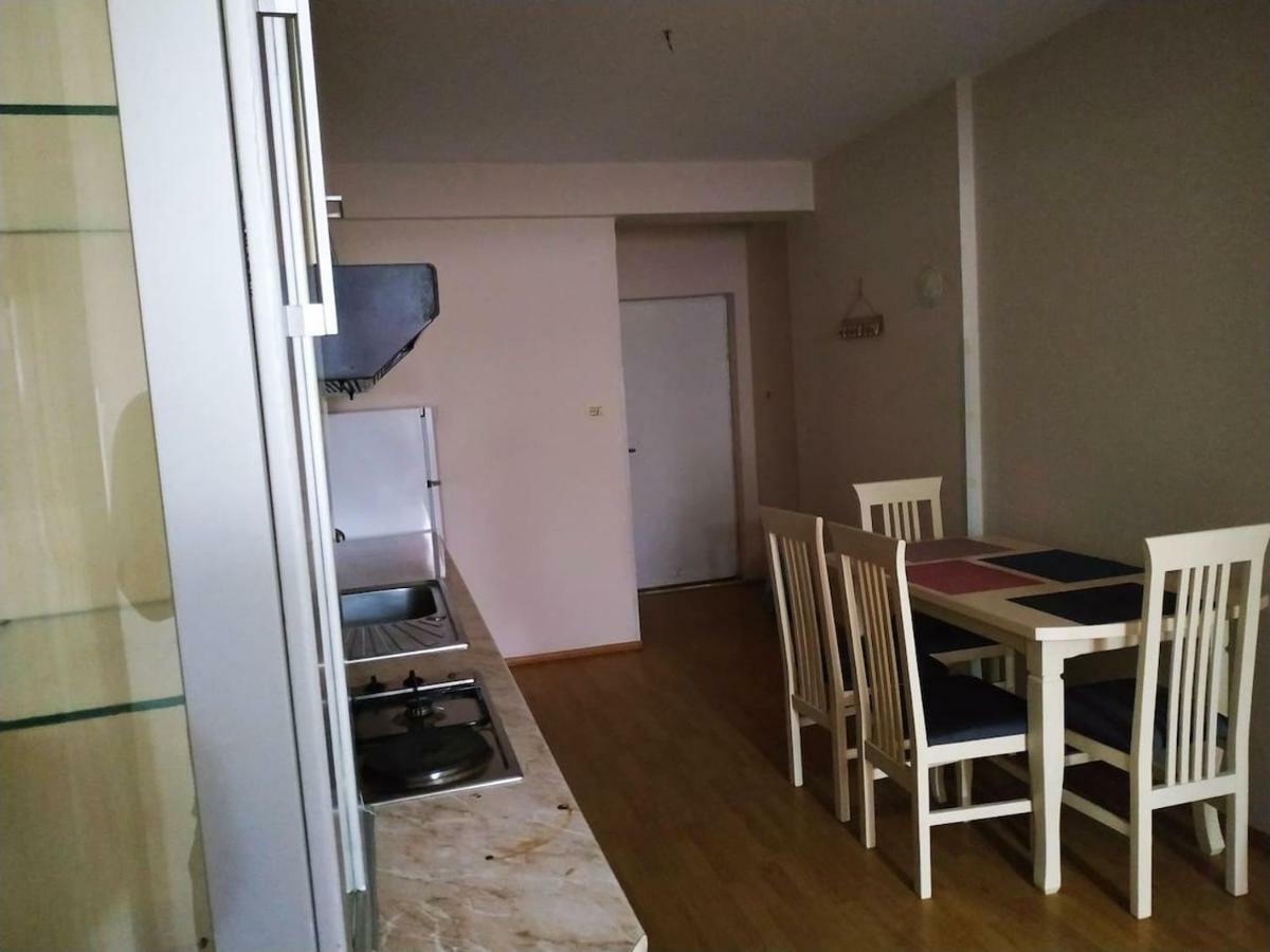 Lovely Apt At The Heart Of The City&Near The Lake 포그라데츠 외부 사진